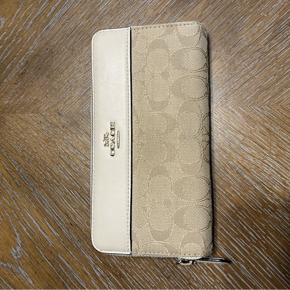 Coach Beige and Cream Zipper Long Wallet